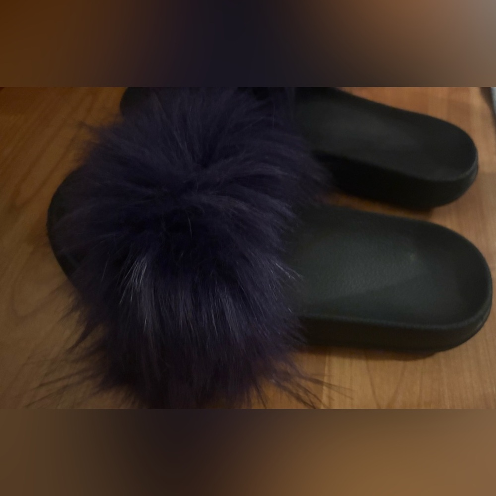 Women's Black and Purple Fur Slides - Picture 3 of 5